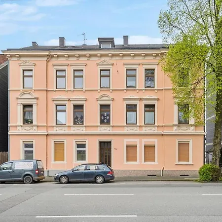 Wupper I, Lage Ideal Fuer Geschaeftsleute, Monteure, Familien, 3 Zimmer, Smart-tv Apartment
